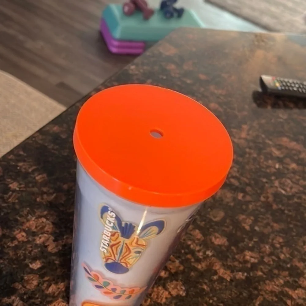Starbucks 2016 patches tumbler